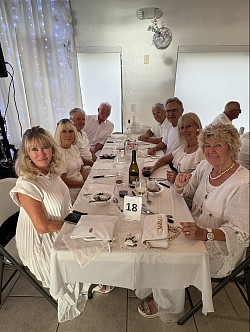 Bal en blanc